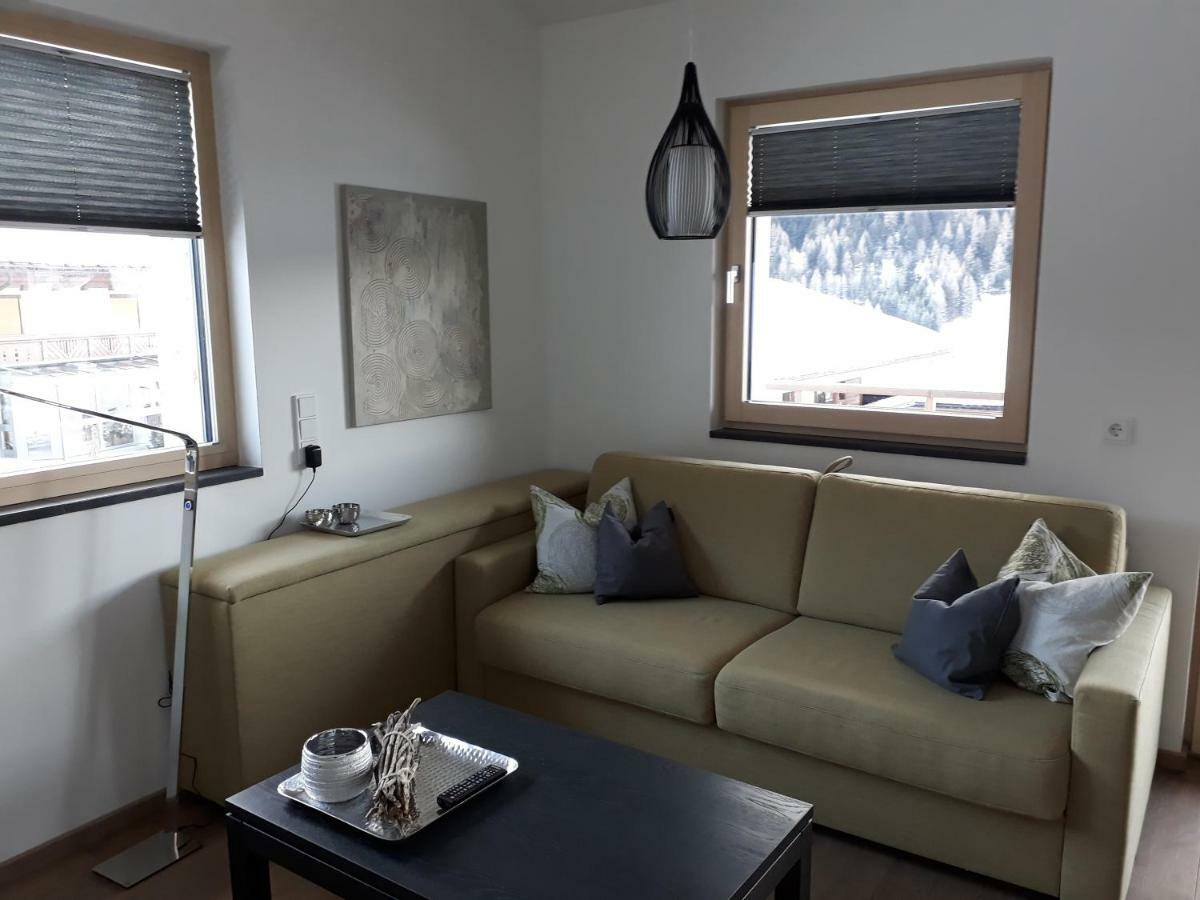 Haus Riefli- Monique Lägenhet Sankt Anton am Arlberg Exteriör bild